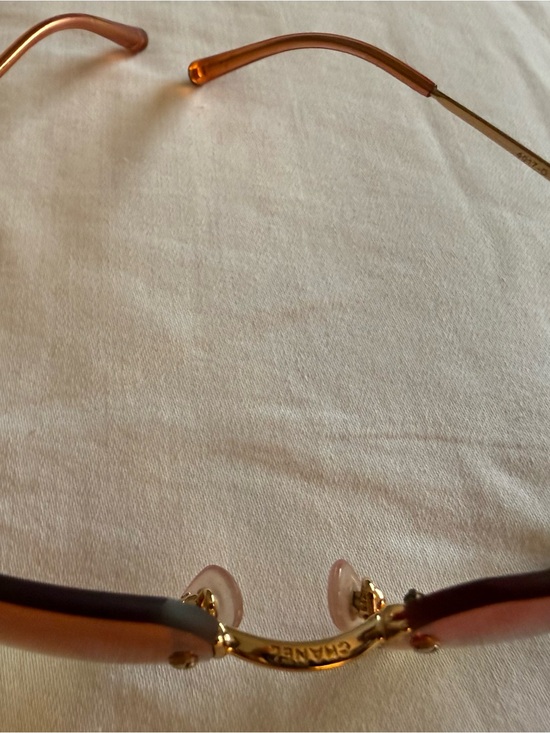CHANEL Vintage Gold Rimless Sunglasses with Amber Gradient Lenses main image 4